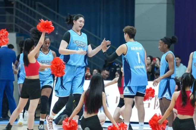 两战才能验证实力！首秀正负值全场最低 张子宇适合打成人比赛？