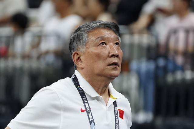 无愧名宿！宫鲁鸣直面现实，坦言女篮已有2点进步，仍存在1点不足