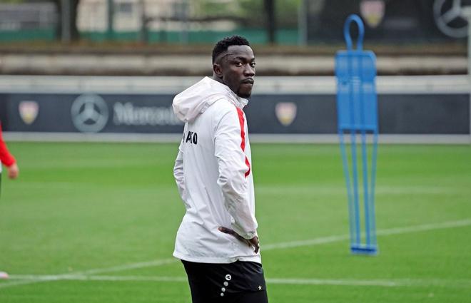 德天空：美因茨与斯图加特谈妥姆武帕，若保级成功转会费可达100万欧