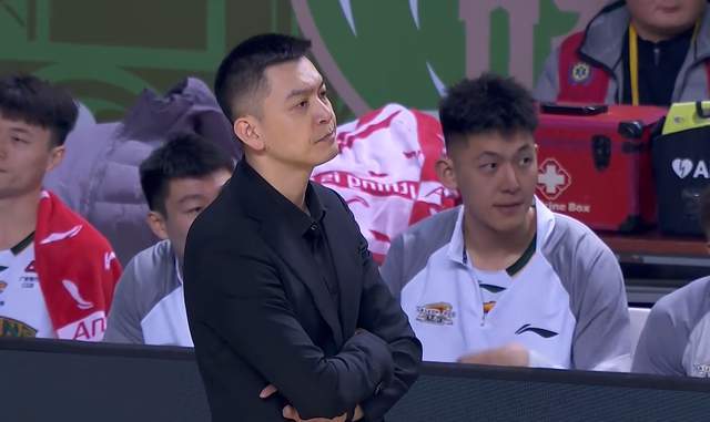 面对旧主不手软，王岚钦独砍21+7，辽篮2连胜，郭昊文空砍23+6+8