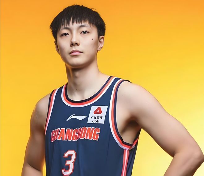 宏远球迷给胡明轩取了一个新外号