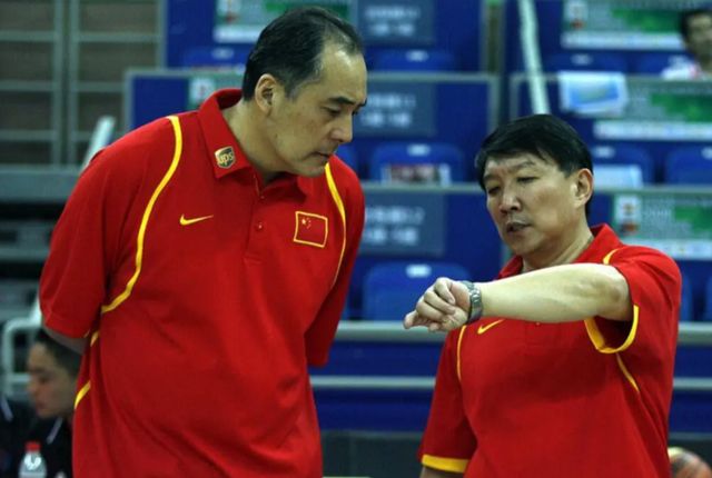 正式确定！前中国男篮主帅出山，加盟北控男篮，冲击季后赛