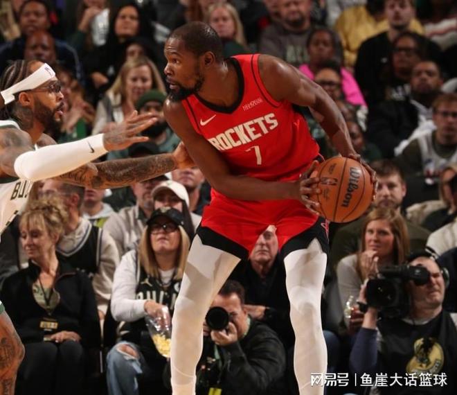 火箭逆轉雄鹿！杜蘭特31+7申京全隊第二，字母37+8，探花爆發立功