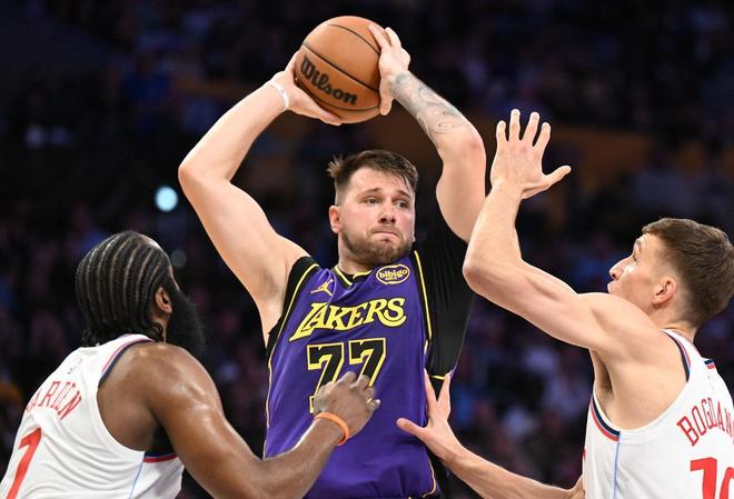 一邊倒的“洛城對決”？東契奇勢不可擋，快船近十戰僅一勝！