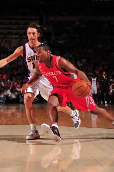 NBA中哪个球星的球风适合普通人学习?