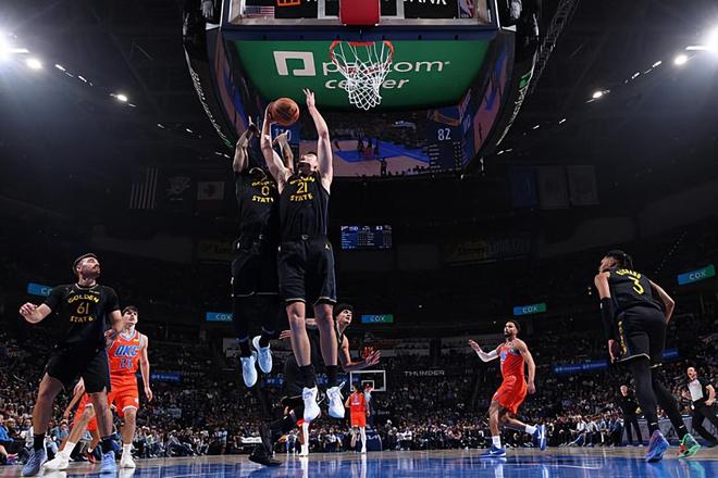 定時炸彈！一旦狀態不好，勇士內線新星在場上完全就是負作用？