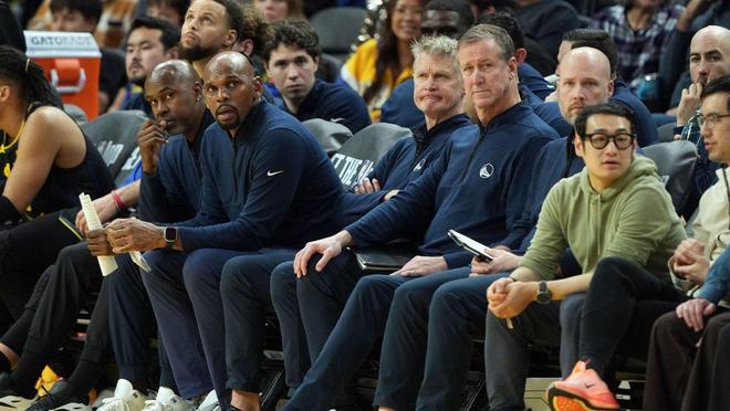 心态好，勇士队主帅科尔认为，37分惨败给雷霆只是“一次意外”