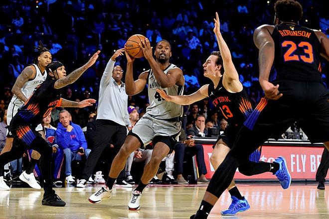 關(guān)鍵時刻又掉了鏈子！馬刺鋒線大將看起來到現(xiàn)在還是打不了硬仗？