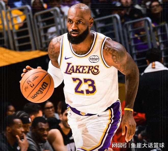 湖人16分逆转！老詹26+10历史第二，新援立大功，东契奇36分13罚