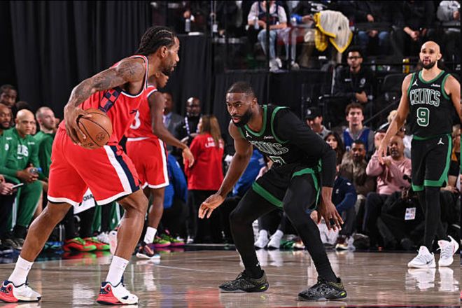 快船第三节落后时0胜17负！马祖拉：布朗要求防守小卡结果轰50分