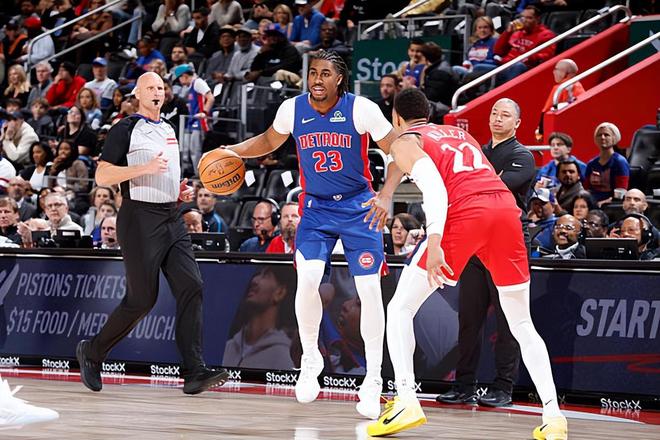 面对快船先发出场依然表现不佳，活塞可能真的要送走后场新星了？