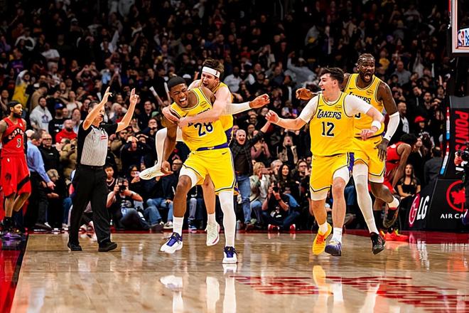 毕竟是联盟最优秀的投手之一，锋线大将对于湖人的重要性被低估了