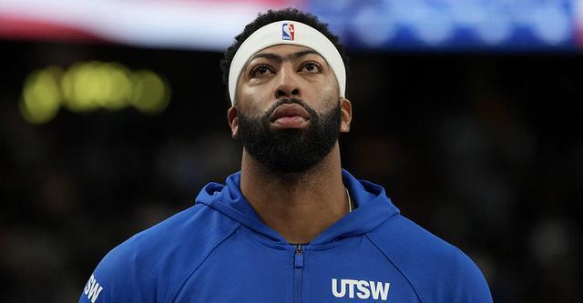 名記：獨行俠老板杜蒙特決定暫緩安東尼-戴維斯復出時間