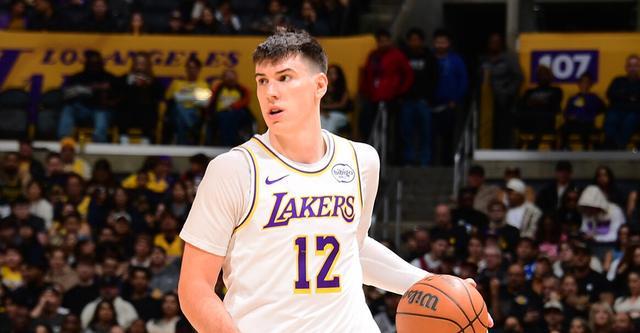 拉拉维亚：去年已经“复仇”过灰熊 现在只是一场“普通的比赛”