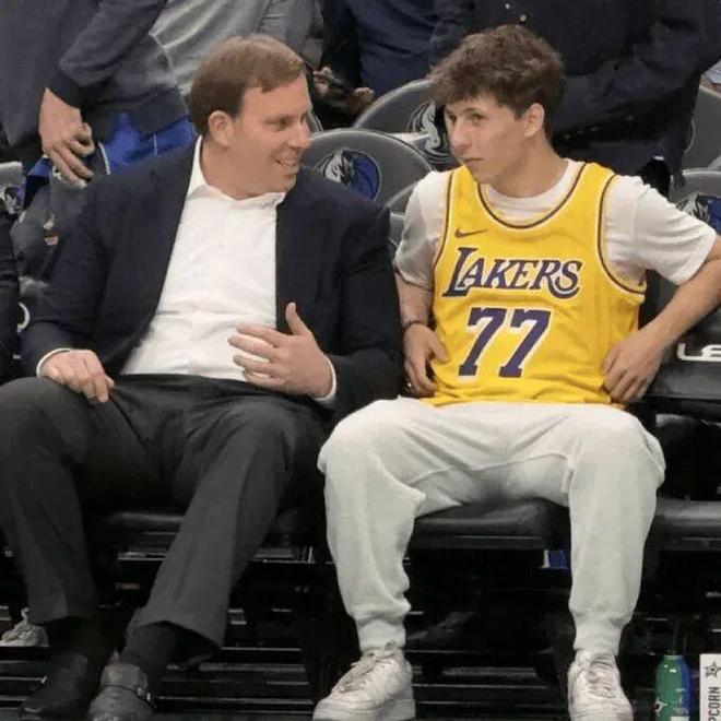 重磅！獨行俠解雇湖人名宿恩人！濃眉交易ING!