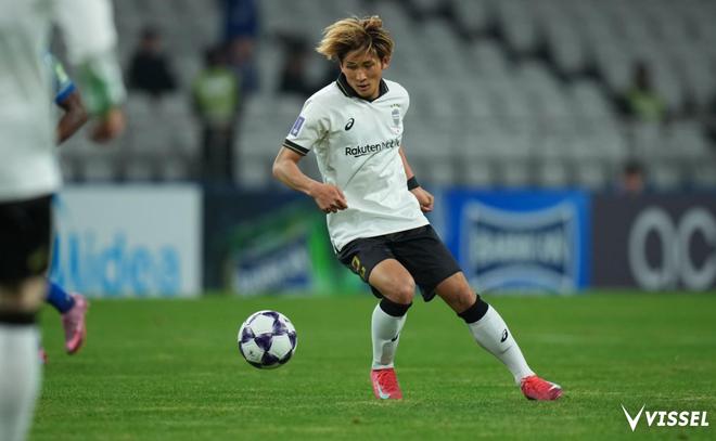 神户后卫：与申花的比赛并不轻松，感谢权田修一的扑点