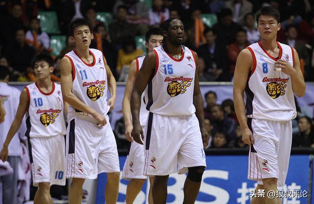 周鵬談廣東生涯初：宏遠最差的都是國家集訓隊 其他都是國家隊主力