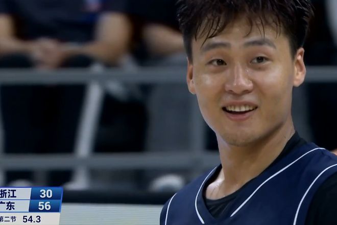 徐杰14+7勝?gòu)?qiáng)敵，趙睿高效進(jìn)八強(qiáng)，余嘉豪升級(jí)15+11