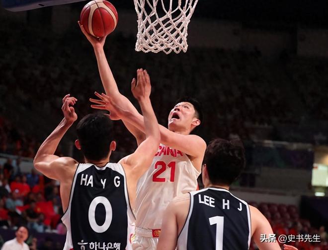 中国男篮再战韩国队！13人出征，赵睿有望登场，郭士强需警惕1人