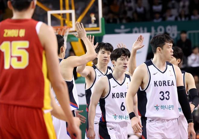 男篮下期世预赛12人推荐：锋线大洗牌，2后卫应破格录用