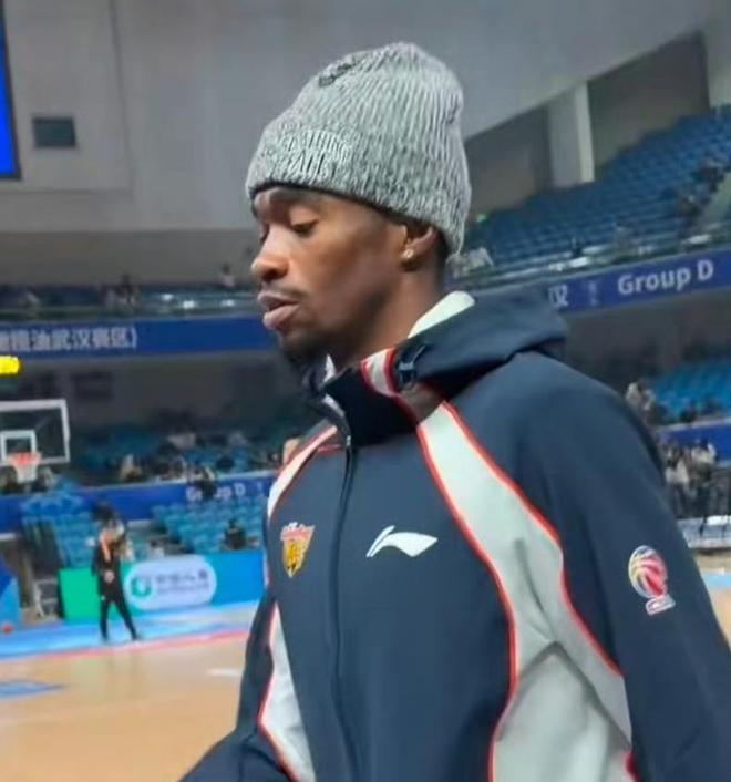 狂勝33分，廣東隊打崩合肥隊！杜鋒喜笑顏開，CBA杯8強到手了