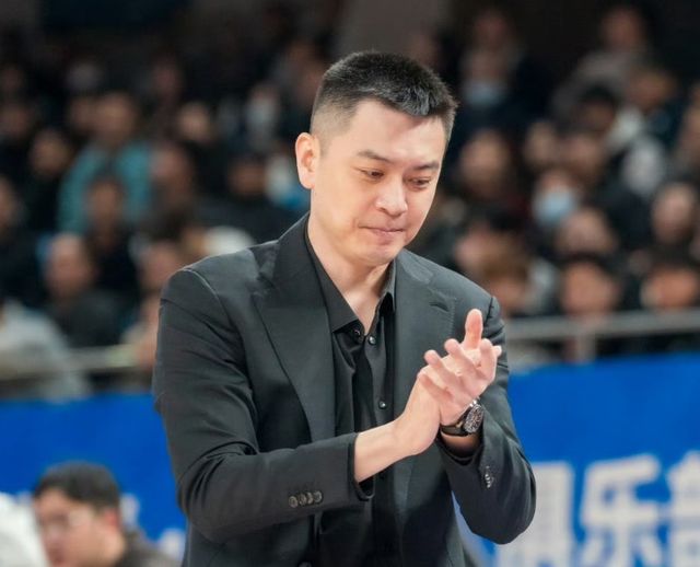 辽宁男篮拒绝输球！全力击败浙江广厦，威尔斯爆发，央视直播