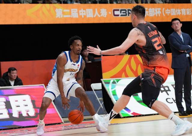 央视拒播！辽宁VS广厦恐吃败仗，布朗无法阻挡，杨鸣要面对现实