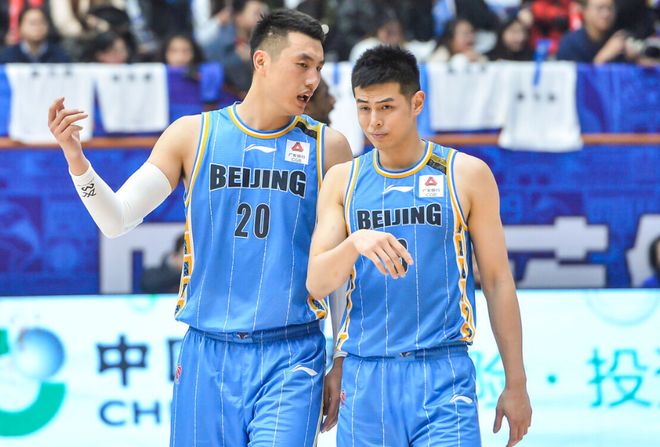 CBA潜力赛成笑话，曾凡博基本确定出国打球，新疆签NBA级别外援