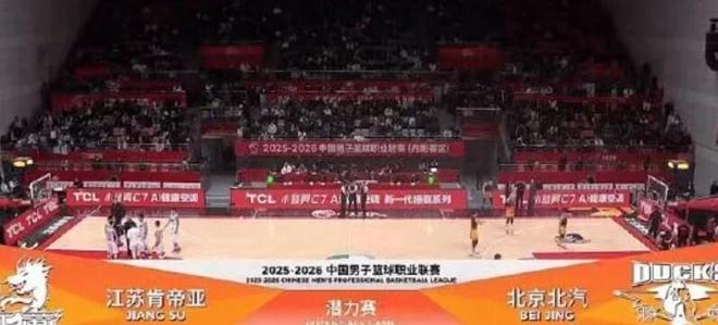 中国篮球笑话！CBA潜力赛现尴尬一幕 30+老将上场有何意义