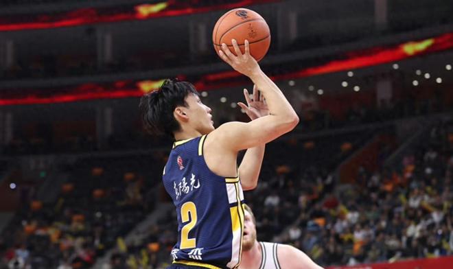 破案了！徐杰伤退后广东崩盘原因找到