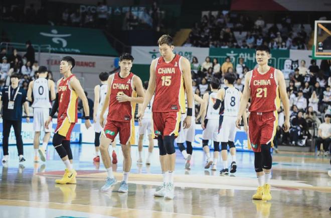 WOC！从NBA回来！中国男篮麻烦了...