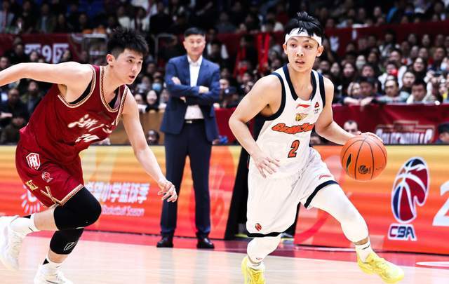 CCTV5直播！廣東VS廣州拒絕爆冷，徐昕硬磕焦泊喬，杜鋒嚴陣以待