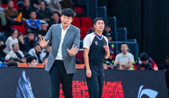 胜北控邱彪凸显问题！末节用人险些翻车，陈林坚陶汉林地位不够