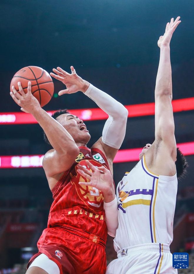 想要赢，防好贺希宁！22日晚主场战深圳，高速男篮力争三连胜