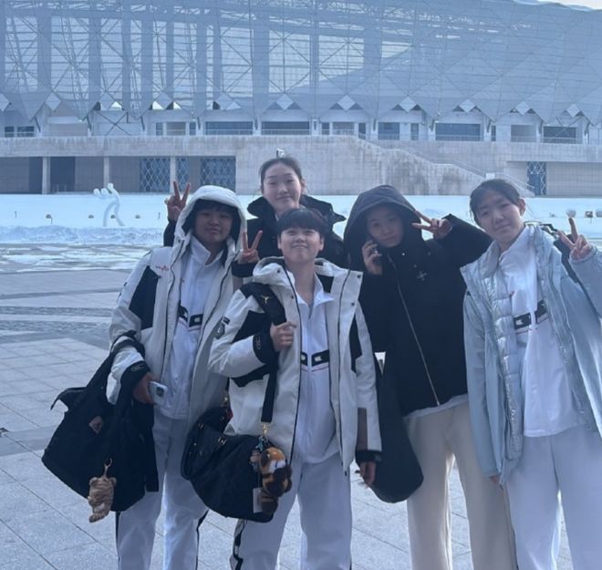 惊天大逆转！广东女篮连进三分，惊险收获8连胜