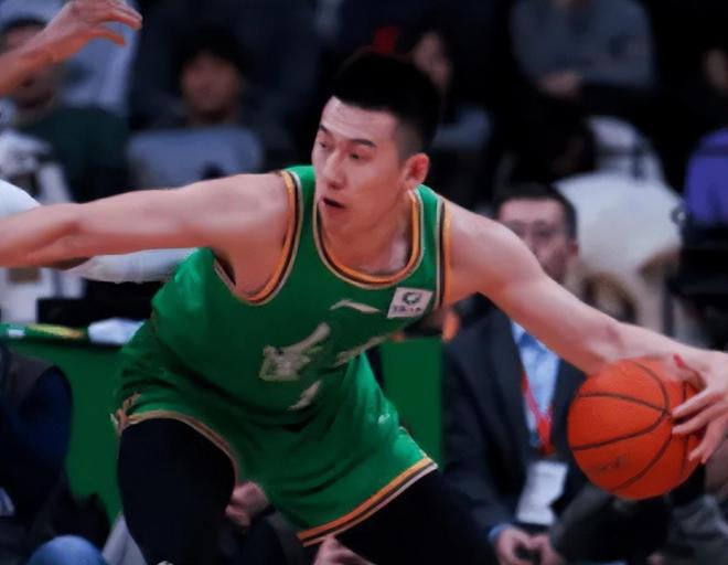 辽宁首节险胜北控！4首发+3替补齐发挥，王岚嵚+双小外死顶！