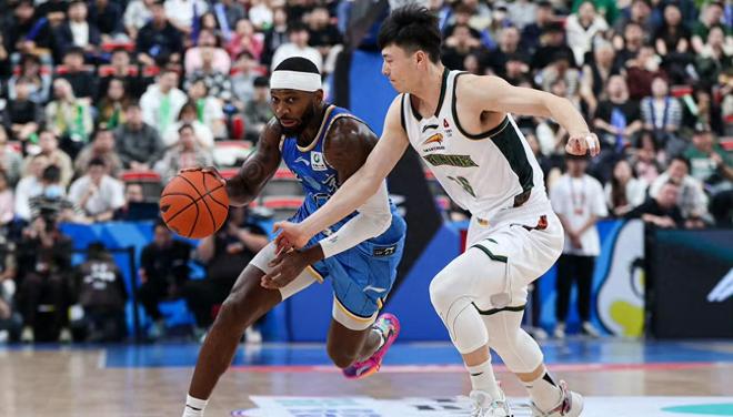 中国篮协官宣重大错判，实锤多给1次罚球，裁判拒绝更改酿笑话