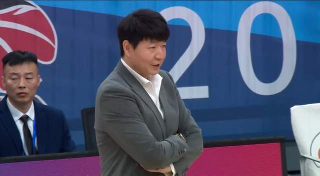 CCTV5直播！今晚7:35，广东VS山东，杜锋拒爆冷，高诗岩单挑徐杰