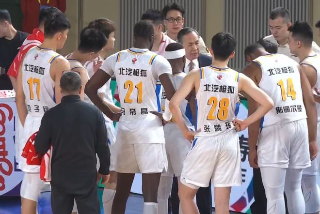 CBA神奇一幕：输球排名却提升3位！郭士强爱将0分，附上最新排名