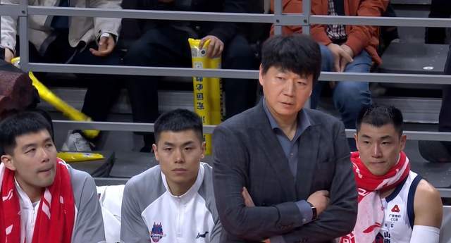 山东男篮为何会跌至倒数第3名？5点退步太明显，邱彪已经束手无策