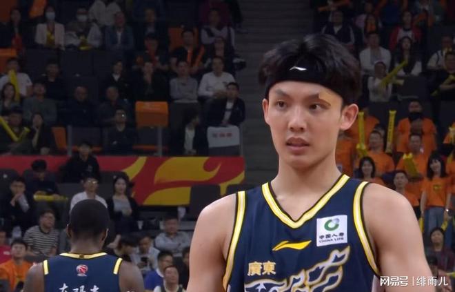 终于来了！28分5篮板6助攻5抢断，广东队正式迎来“加强版徐杰”