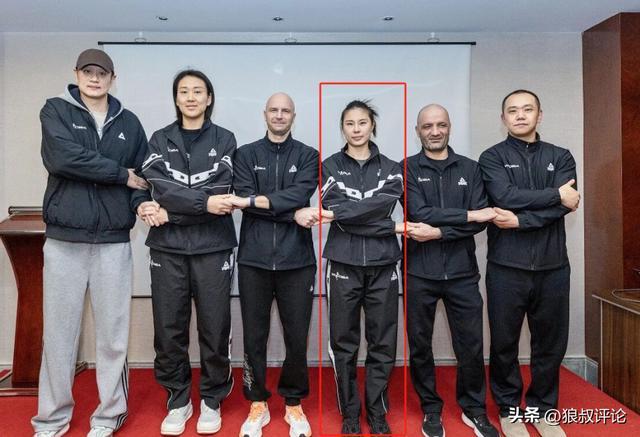 仍未复出！媒体人：王思雨兼任四川女篮助教 大概率无缘国家队集训