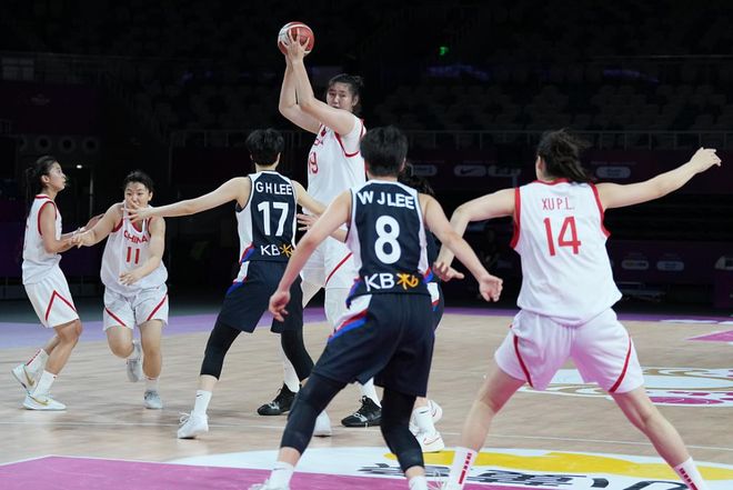 张子宇WCBA注册成功却遭遇限薪令 女姚明遭遇最坏的时代？