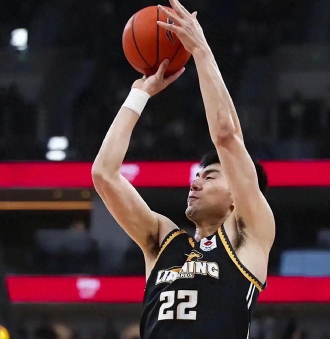 杨鸣回应三连败，三次感谢球员，犀利总结问题，他比雷迪克强太多