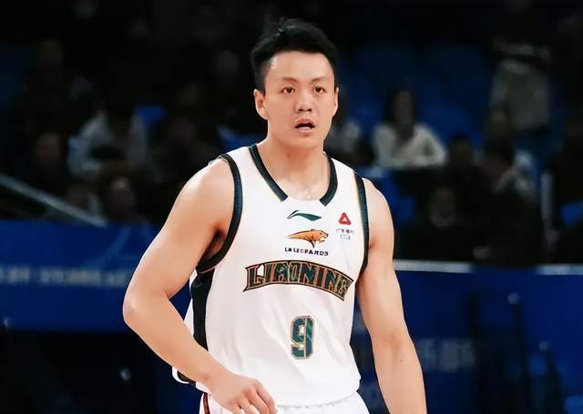 连续3场挂0！拖辽篮后腿之人找到了，愧对杨鸣信任，快点舍弃吧