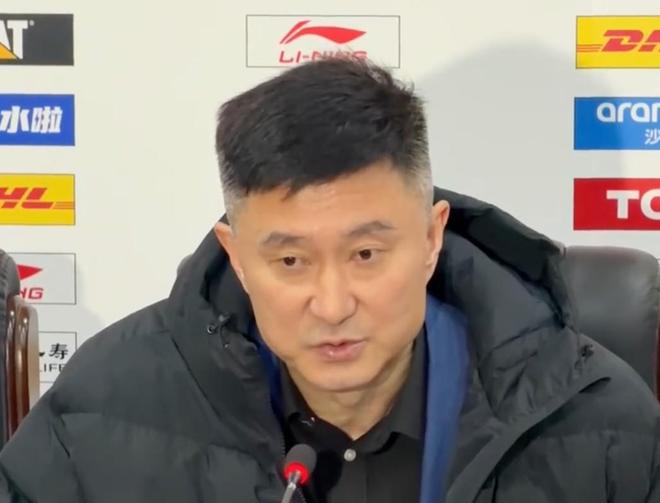 杜锋：年轻人应该感谢我给他们机会；奎因问题不大需要看情况