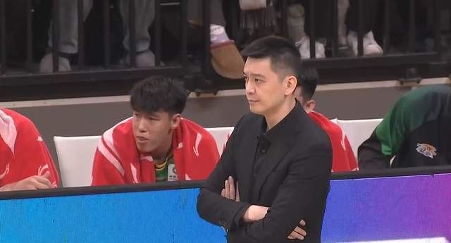 辽篮为何惨败？杨鸣给出答案，透露赵继伟伤情，回应更换外援事宜