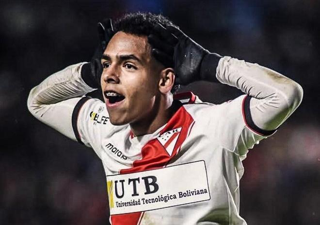 記者：邁阿密?chē)?guó)際對(duì)18歲玻利維亞前鋒帕尼亞瓜感興趣