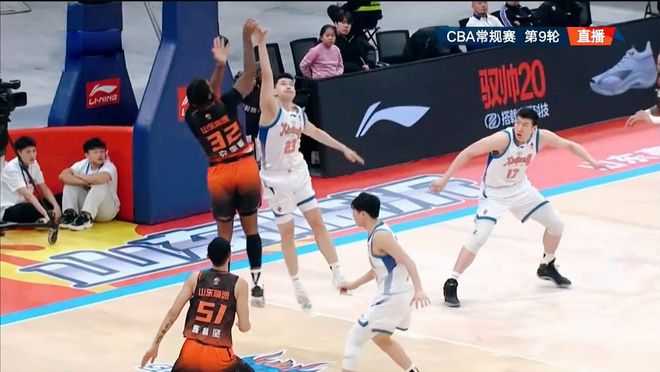 意外大勝！新疆男籃咋回事？克里斯大爆發(fā)，央視贊嘆：真防不住