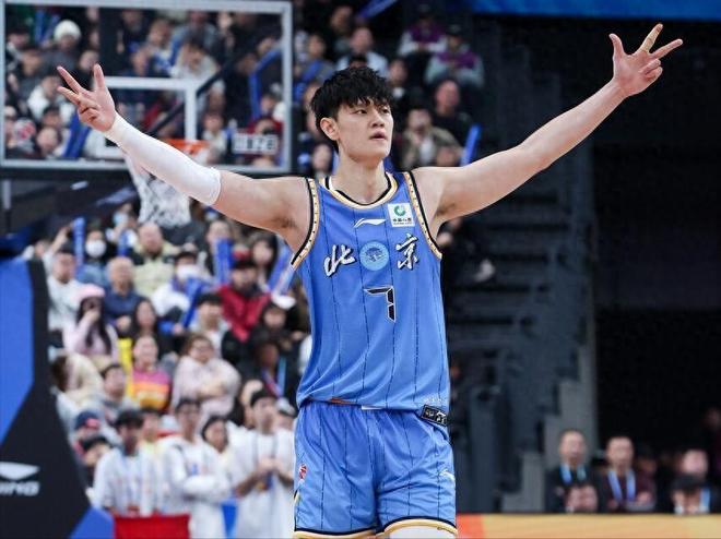 誰能防曾凡博？北京復(fù)仇廣廈，趙睿二次對標(biāo)孫銘徽，周琦客場發(fā)威